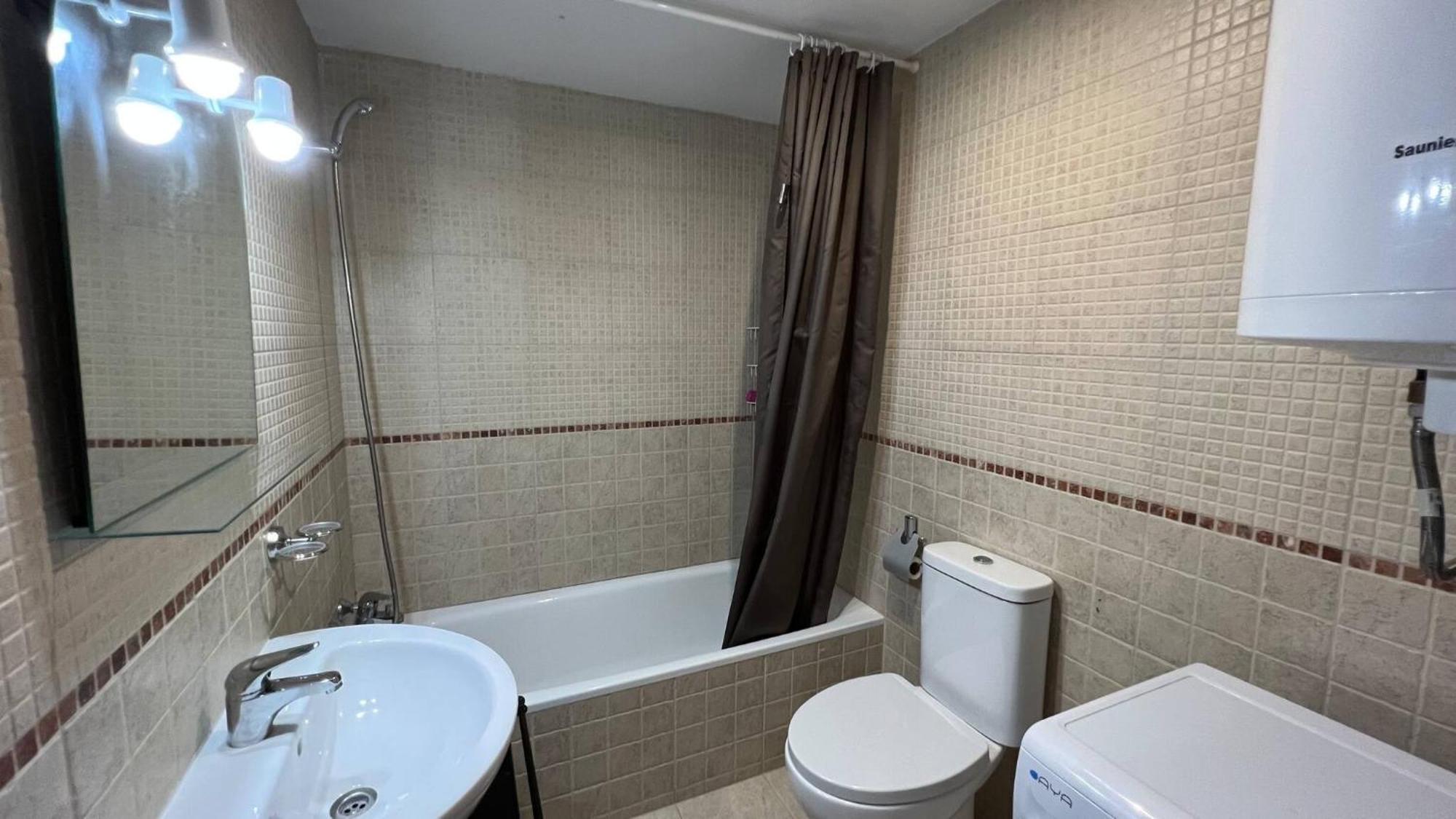 Bonito Apartamento Con Parking Y Piscina En Roses Av-53 Extérieur photo